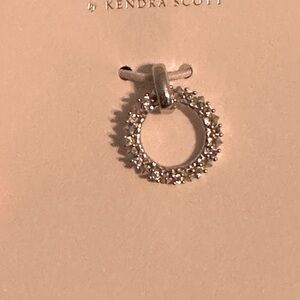 Kendra Scott Silver clip-on Pendant/Charm